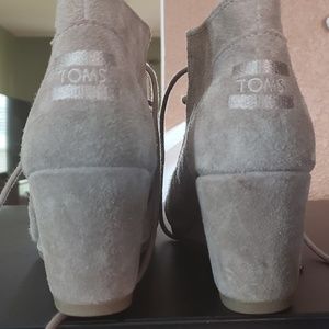 TOMS suede wedge
